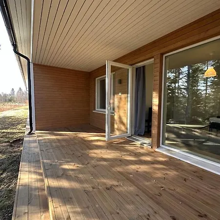 Apartment Kotimaailma - Uusi Rivitalokolmio Saunalla # 1